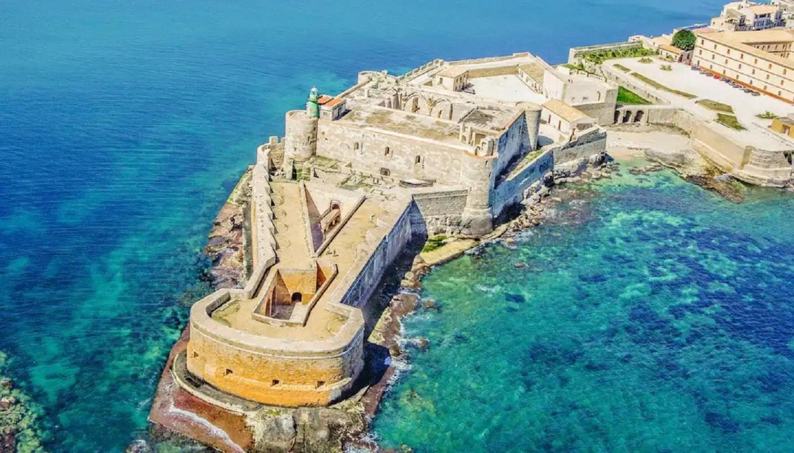Independent Near Ortigia Island
